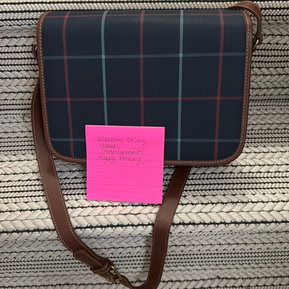 Burberry - Picture 10 of 16